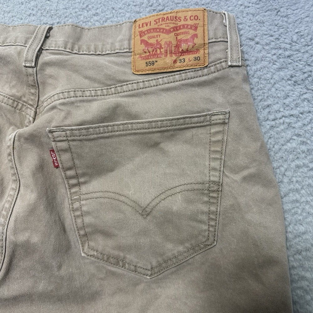 Levi's Men's Relaxed Jeans in Tan - Picture 11 of 12
